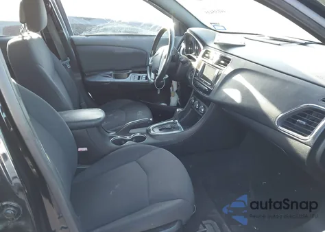 2014 Chrysler 200 Touring from USA, damaged, VIN 1C3CCBBB5EN107610